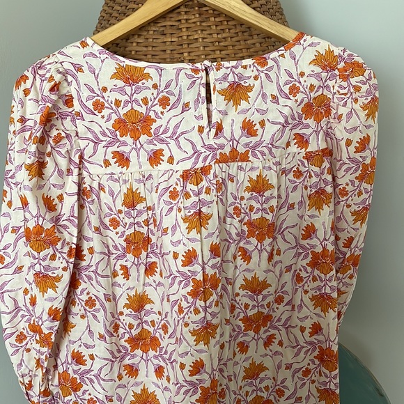Universal Thread Size Large blouse - Picture 4 of 4